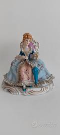 Statuina in porcellana Capodimonte