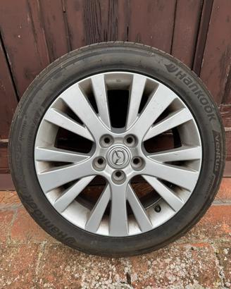 Pneumatici  quasi nuovi.300 euro