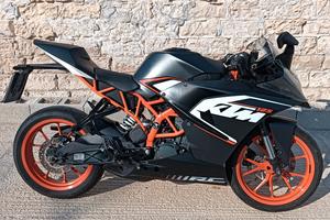 KTM RC 125 ABS 2015
