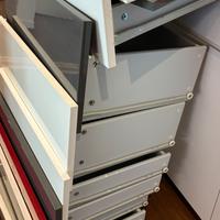 Cassetti mobile Besta ikea