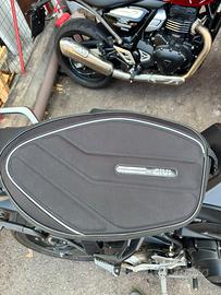 Borse laterali moto Givi