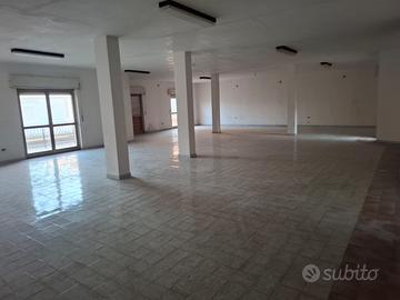 Magazzino-Deposito Via A. Manzoni 6/8/10/12