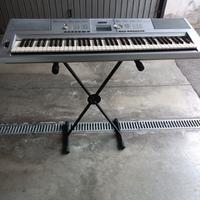 pianola Yamaha 