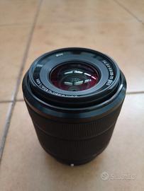 Sony SEL 28-70 full frame obiettivo