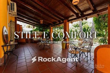 Villa di 184 m² con 4 locali e box auto a Aci Cate