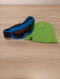 Maschera da neve e berretto lana