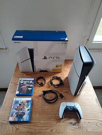 PlayStation 5 Slim 1TB + UFC 5 + Street Fighter 6