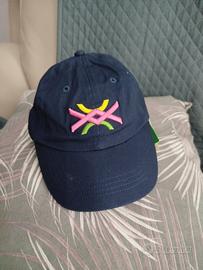 cappellino Benetton 6/7 anni