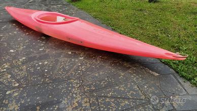 Canoa per fiume, lago, mare