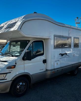 Laika 9.1 MATRIMONIALE IN CODA +CLIMA