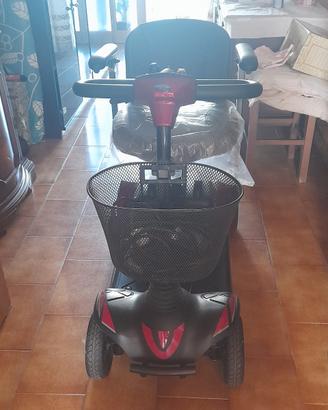Motorino elettrico per anziani