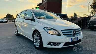 Mercedes-benz B 180 CDI Premium