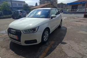Audi A1 TDI Ultra 1.4 90cv 2015