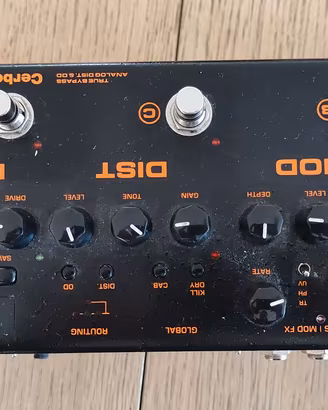 Nux cerberus pedaliera per chitarra