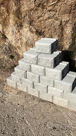 Blocco splittato per muri di contenimento