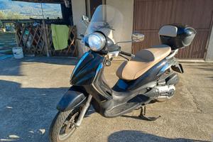 Beverly 400 i.e. tourer