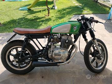 Yamaha x 400