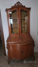tavolo e mobile d'epoca