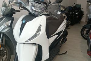 Piaggio Beverly 300 - 2023