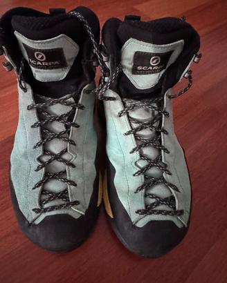 Scarpone Scarpa