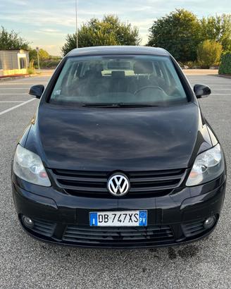 Volkswagen Golf 2.0 16V TDI 5p. Sportline