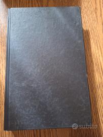 Qualcosa da tenere per sédi Margherita Oggero