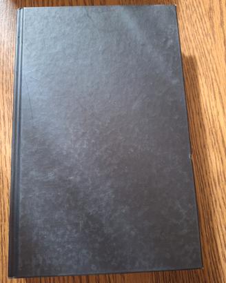 Qualcosa da tenere per sédi Margherita Oggero