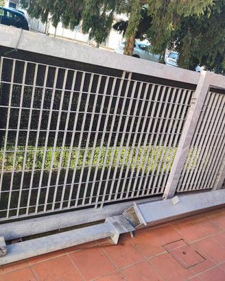 Cancello zincato 3mt con cancelletto