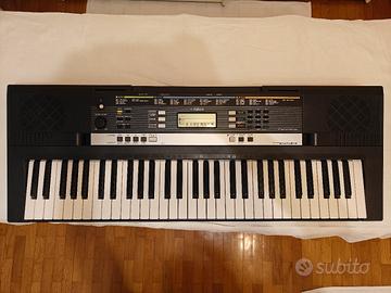 Yamaha PSR-E243 Tastiera, Nero + supporto tastiera