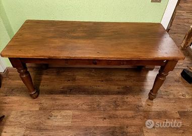 tavolo da pranzo in abete