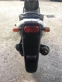 Scooter SYM per pezzi di ricambio