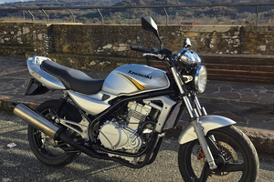 Kawasaki ER-5 iscritta FMI