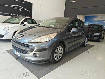 Peugeot 207 1.4 8V 75CV 3p. X Line