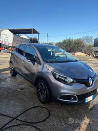 RENAULT Captur 2ª serie - 2015