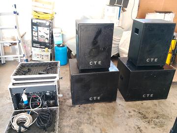 Impianto  audio luci per DJ