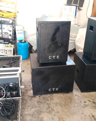 Impianto  audio luci per DJ