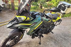 benelli TRK 702x 702 x