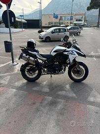 TRK BENELLI 502 X