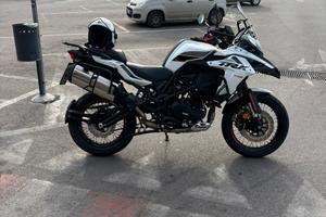 TRK BENELLI 502 X