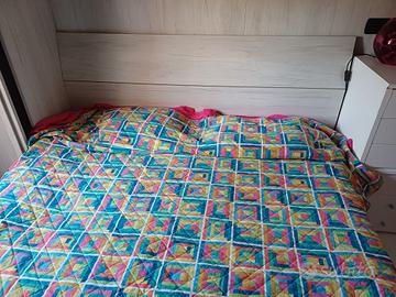 Letto matrimoniale 