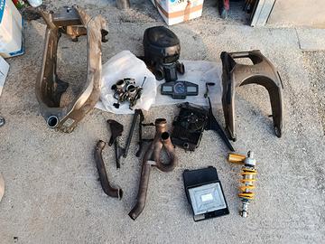 Ricambi Aprilia tuono 1000