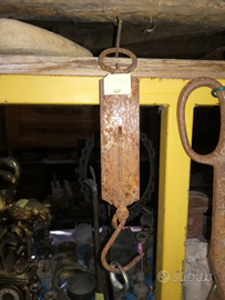 Bilancia a molla antica