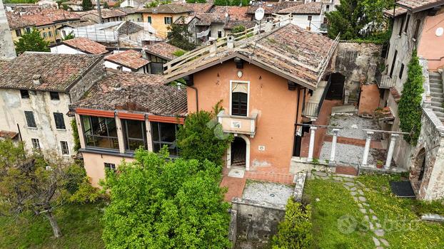 NEGOZIO A LONATO DEL GARDA