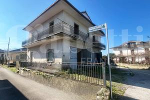 Casa Indipendente Riardo [Cod. rif 3289905VRG]