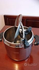 Pentola a pressione Lagostina