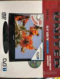 TV LCD CON DVD INCORPORATO 15,4”