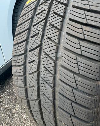 Gomme 225/40 raggio 19 invernali 93w