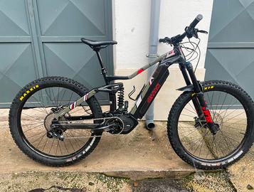 MTB full elettrica 
