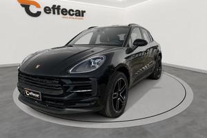 PORSCHE Macan 2.0