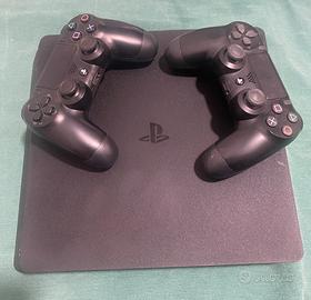 Play Station 4 + 2 Joypad